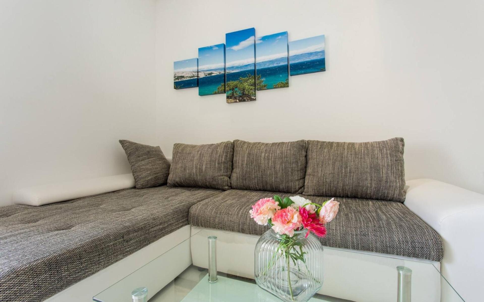 Apartments Bernardeta 1 バスカ エクステリア 写真