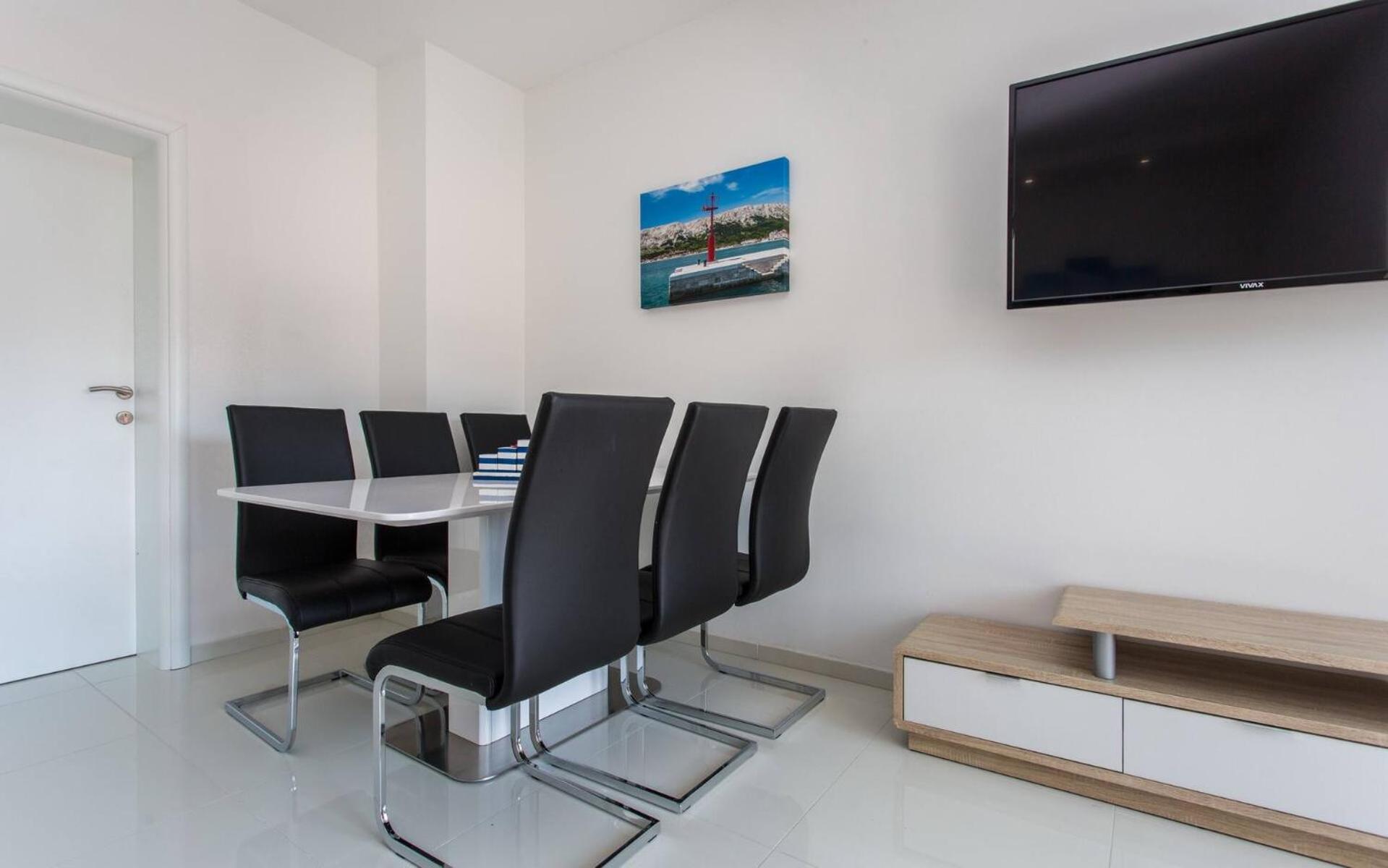 Apartments Bernardeta 1 バスカ エクステリア 写真